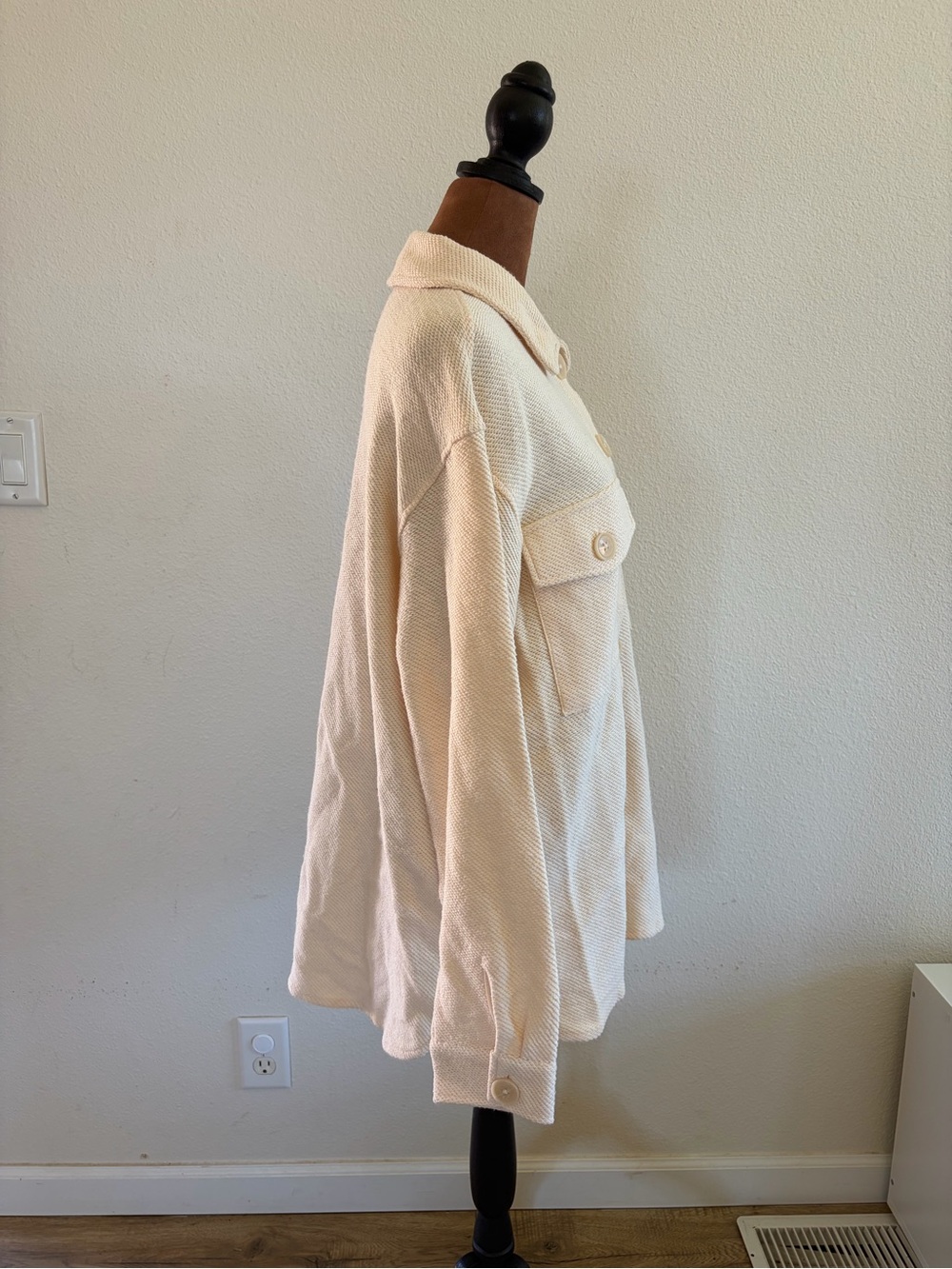 Sanctuary Cream Button-Front Utility Jacket - Picture 3 of 6